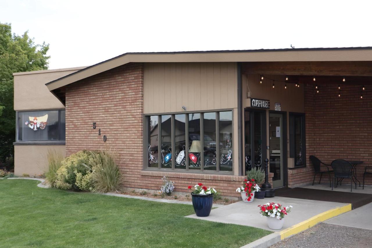Oregon Trail Inn — photo 12