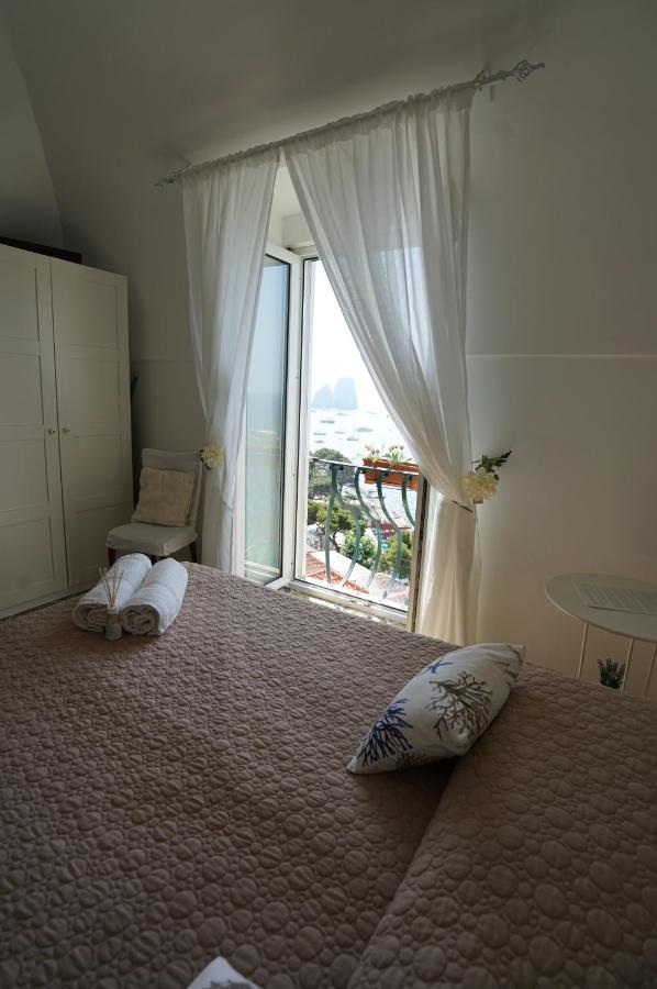 La Finestra sui Faraglioni - 5