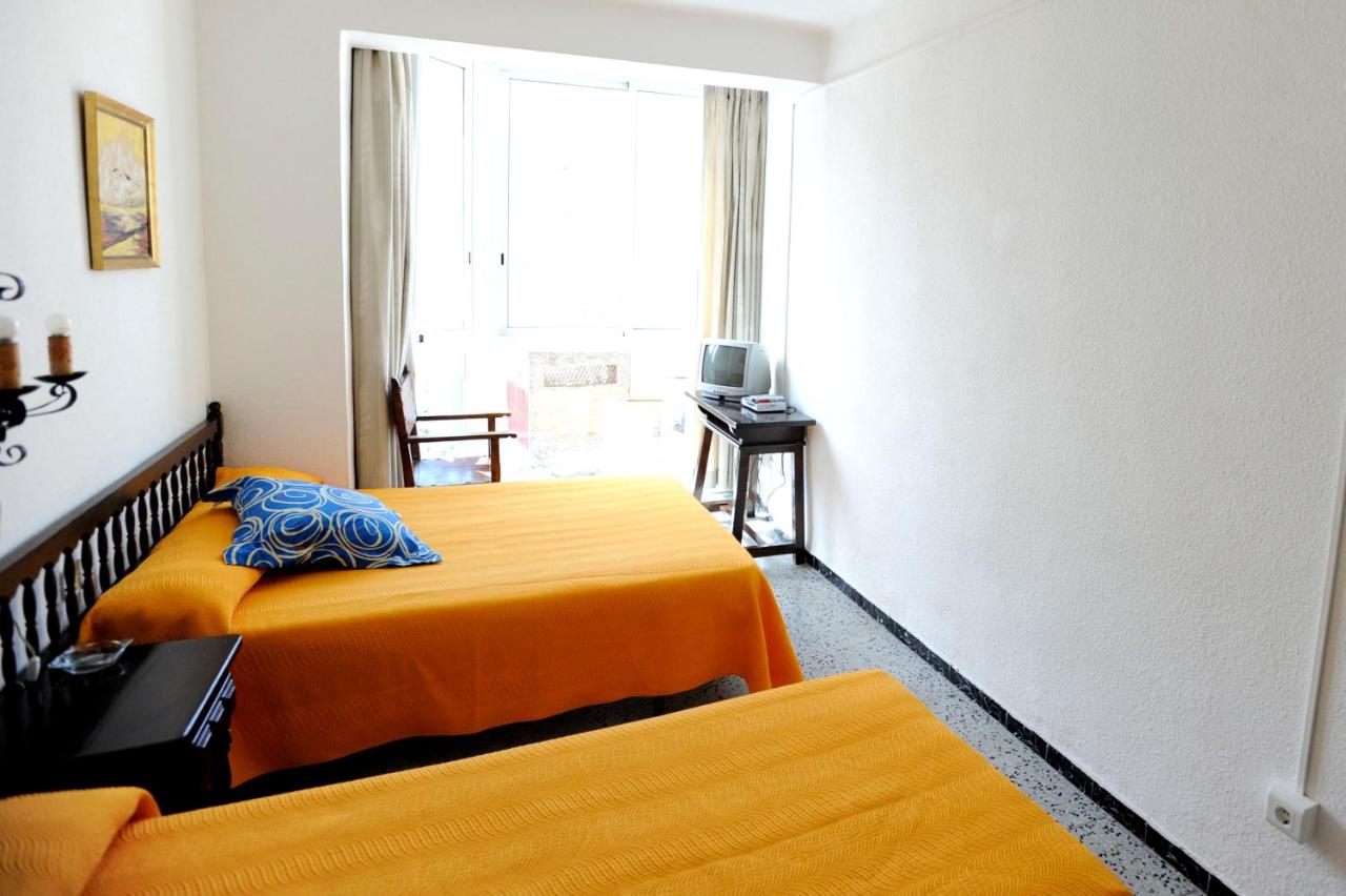 Hostal Can Marinés, Sant Carles de la Ràpita – Bijgewerkte ...