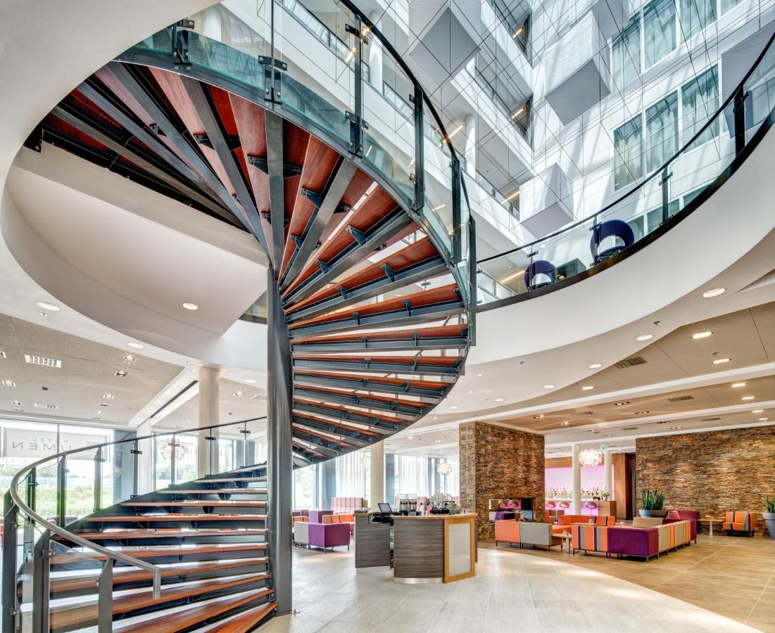 Five Stars Hotel
