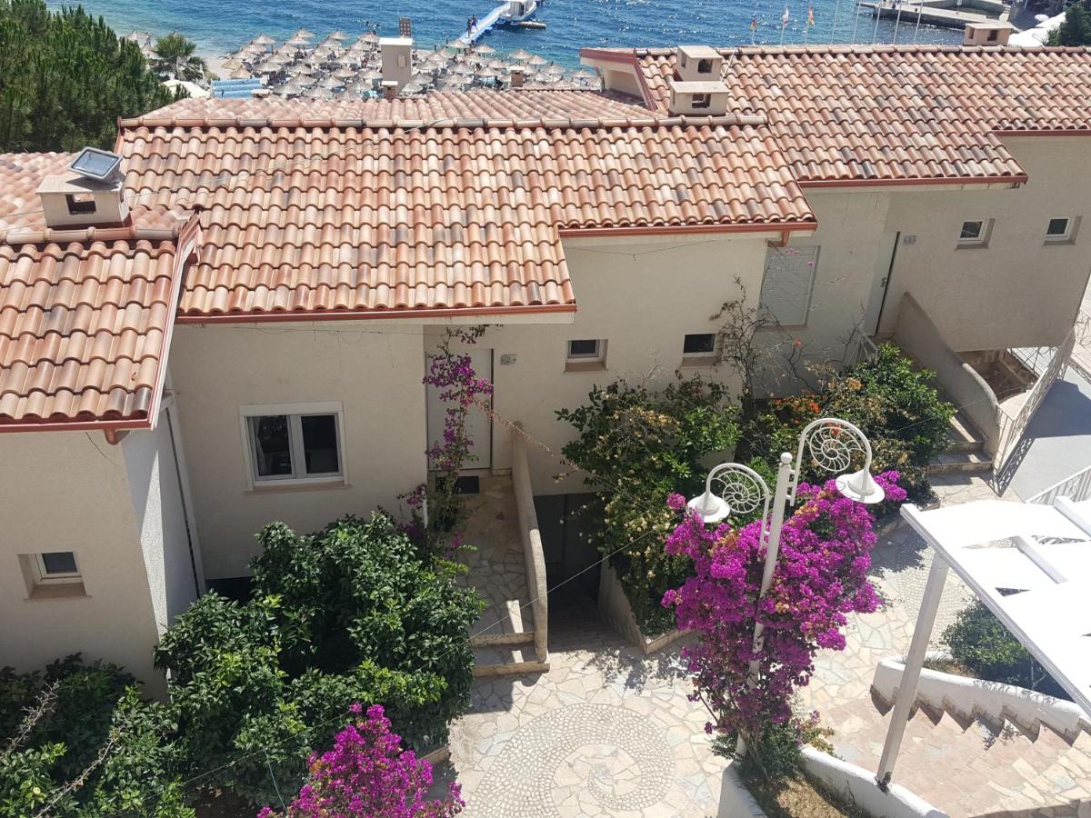 Apartment bay, Bougainville Bay Resort photo