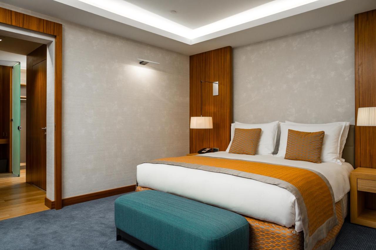 Radisson Blu M'Bamou Palace Hotel, Brazzaville photo