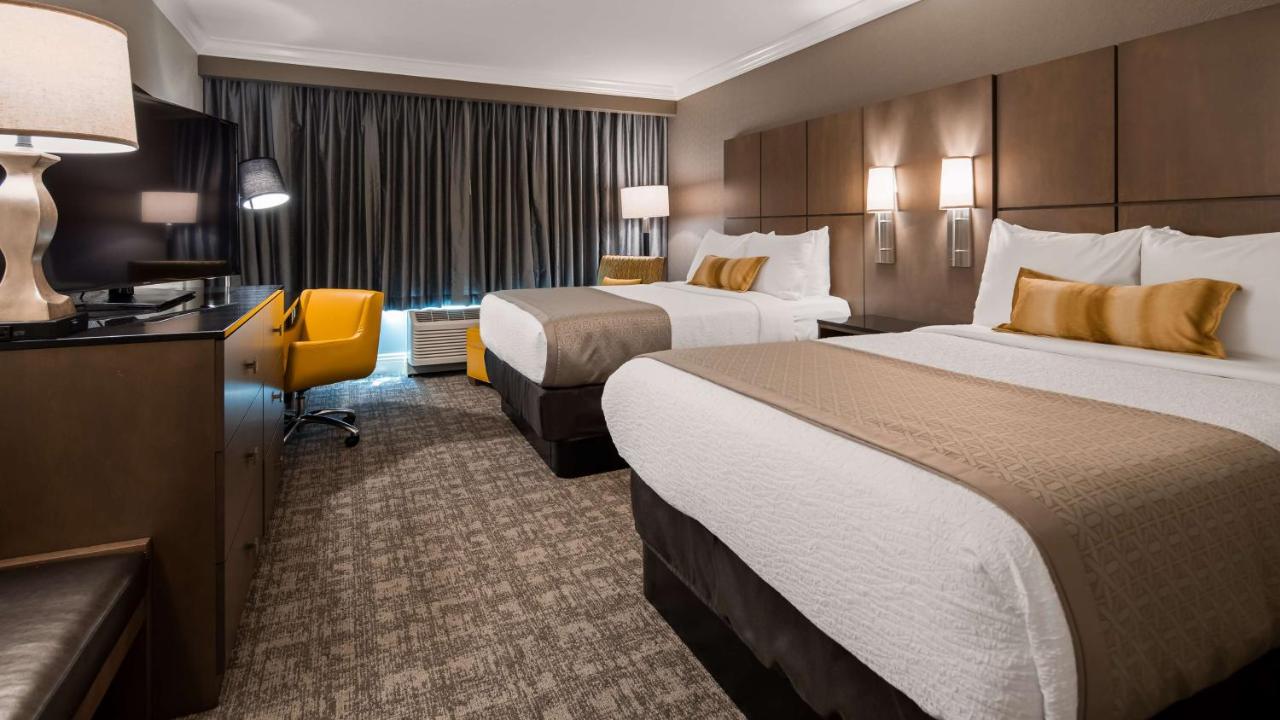 Cottonwood Airport & Expo Hotel Louisville — photo 10