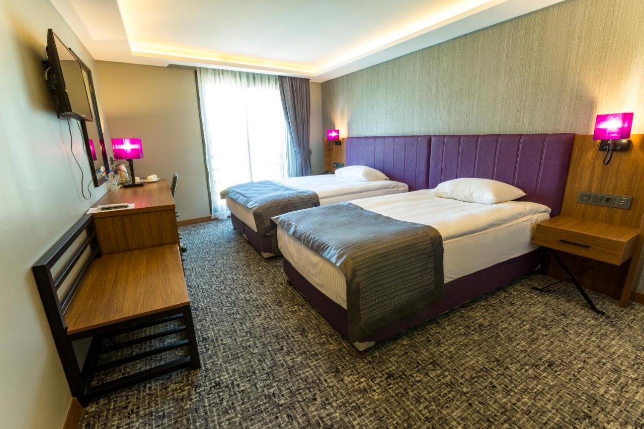 Large Single Room