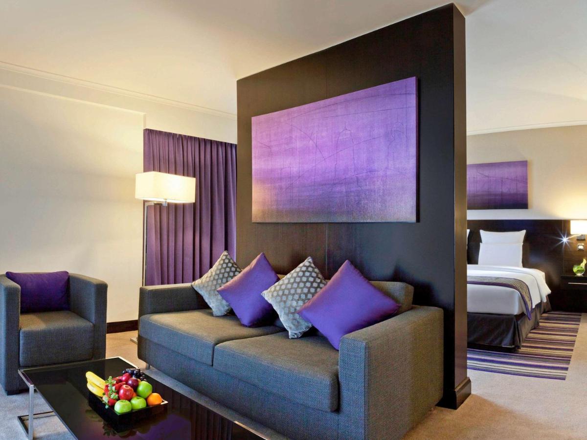 Pullman Dubai Creek City Centre photo
