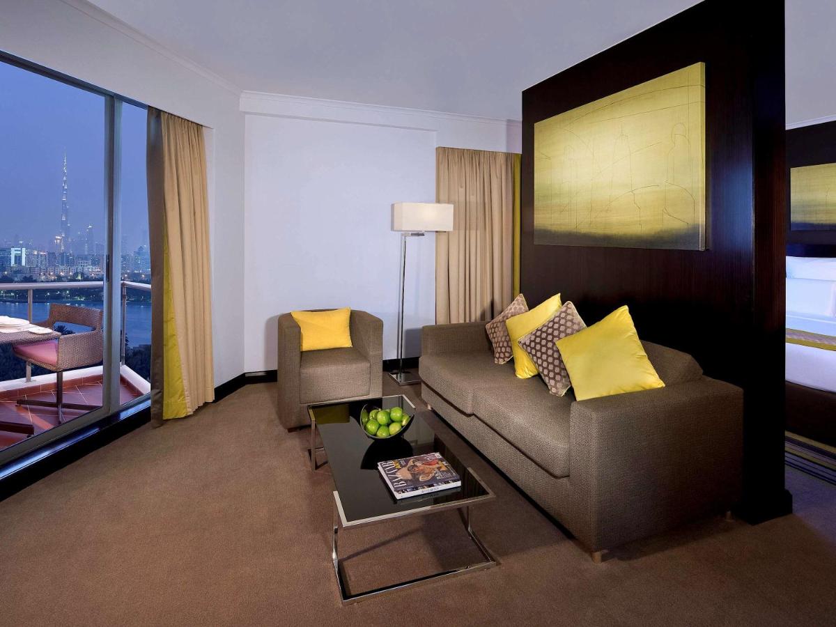 Pullman Dubai Creek City Centre photo