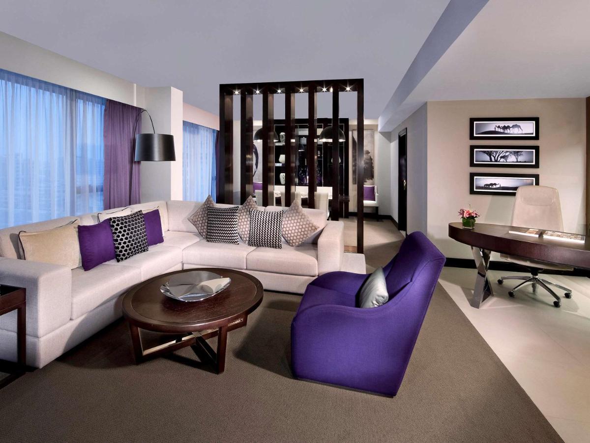 Pullman Dubai Creek City Centre photo