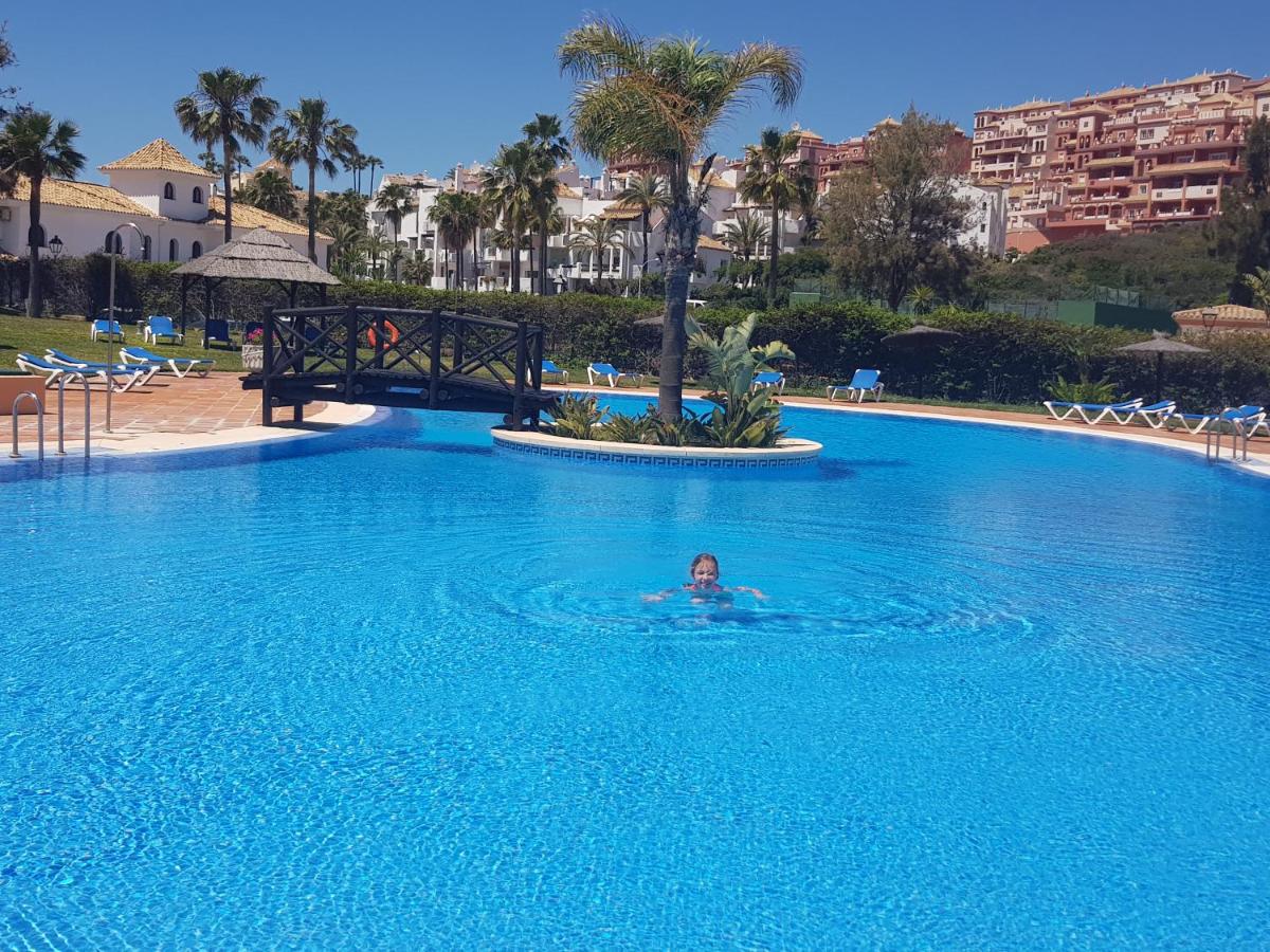 Duquesa Suites Golf and Gardens, Manilva – Precios ...