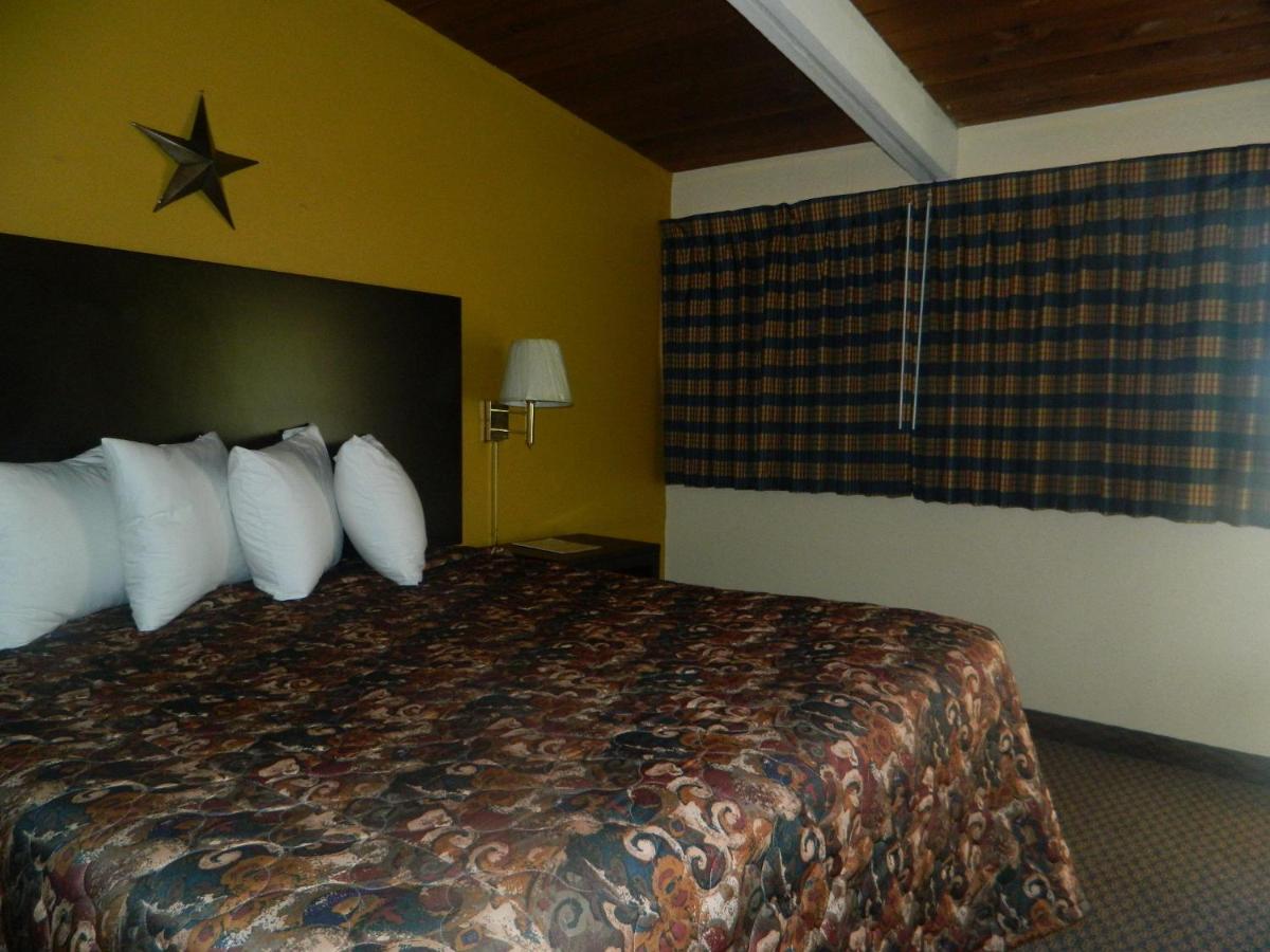 Freer Motel — photo 21