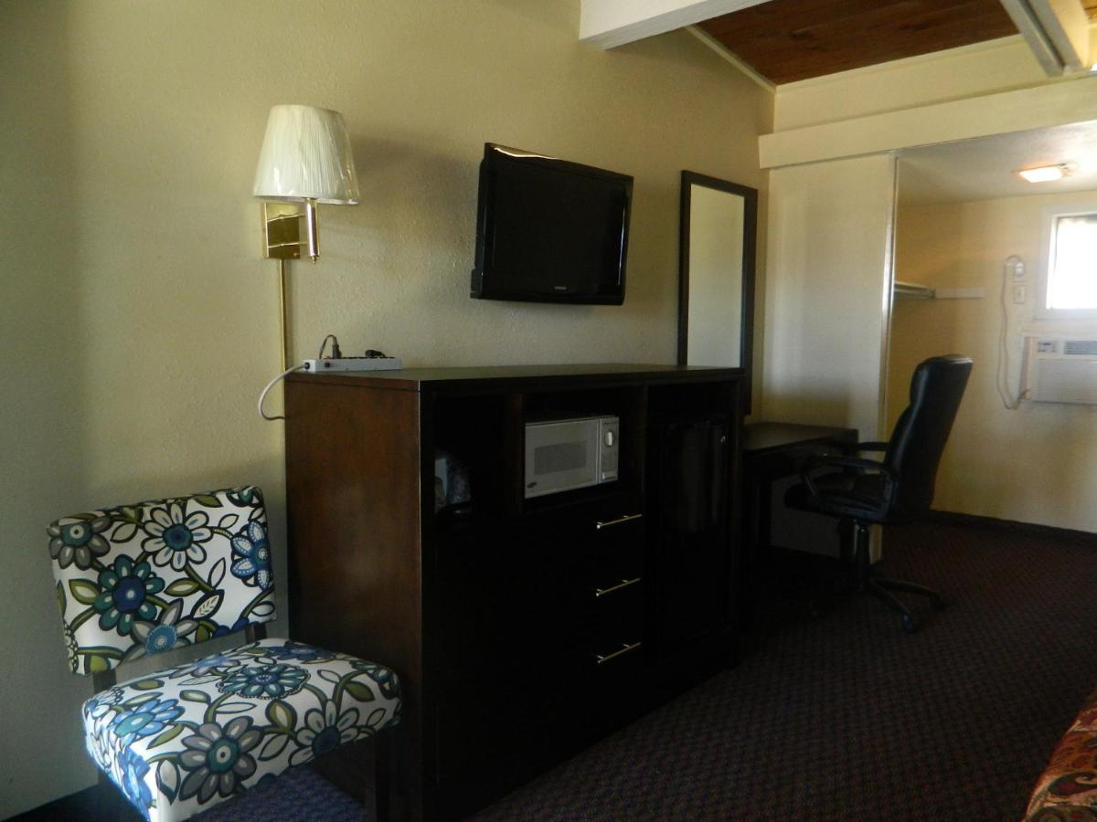 Freer Motel — photo 12