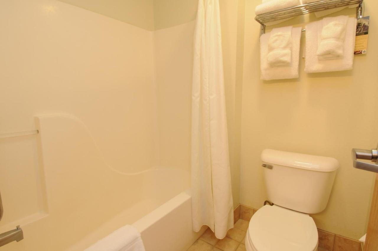 Whitewater Inn — photo 11