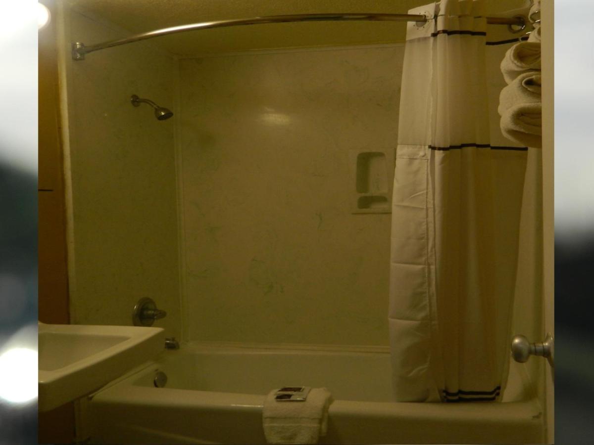 Freer Motel — photo 10