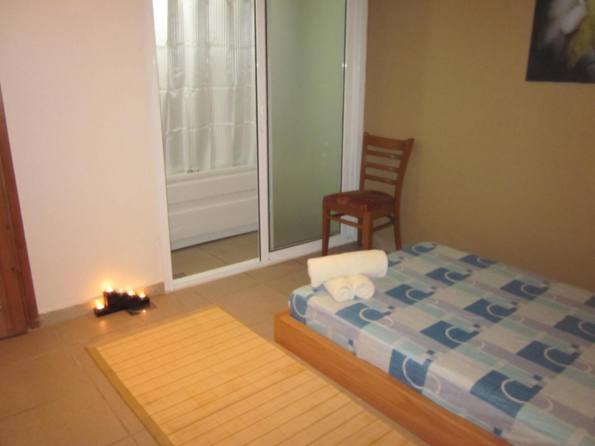 Madisson Hotel photo