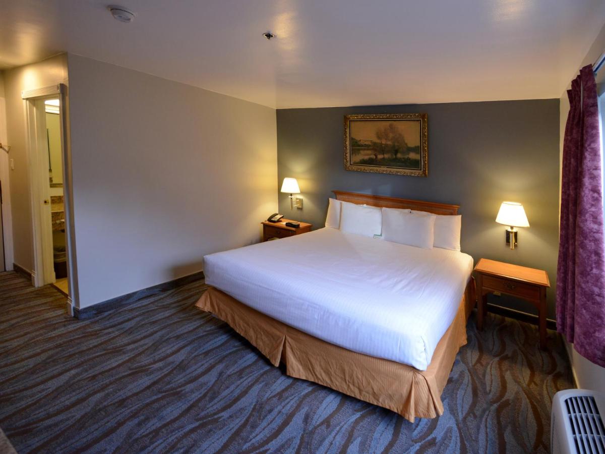 Cherry Orchard Inn — photo 17