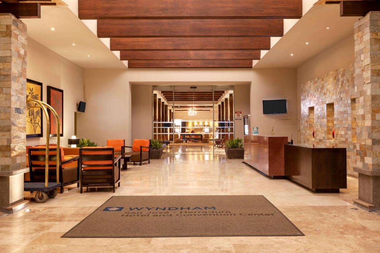 Wyndham San Jose Herradura photo