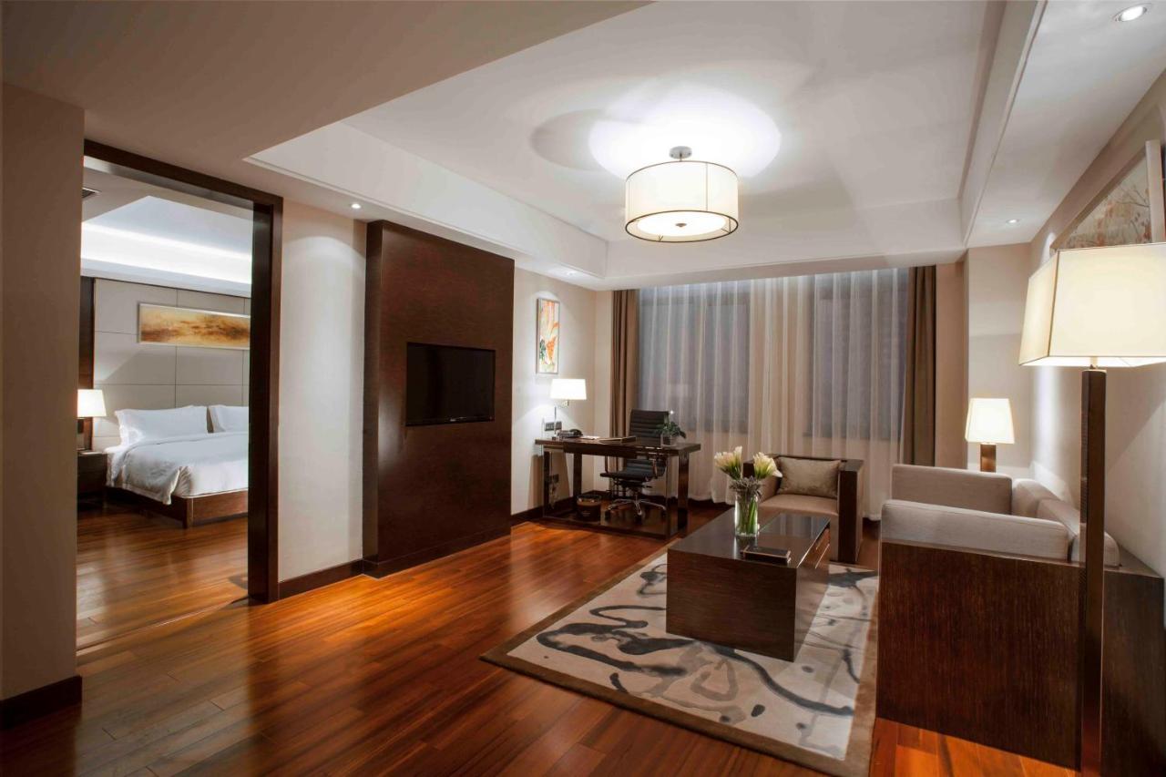 Ramada Plaza by Wyndham Xi'an South photo