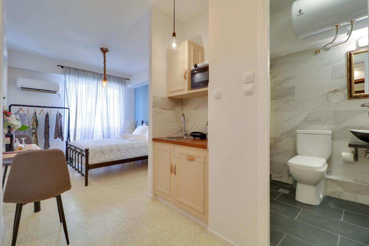 Stylish, Comfy Suite in the Heart of Athens - 4