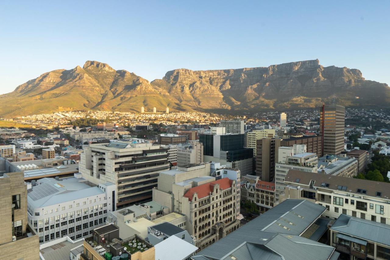 #1803 Cartwright - Simply Spectacular - 5