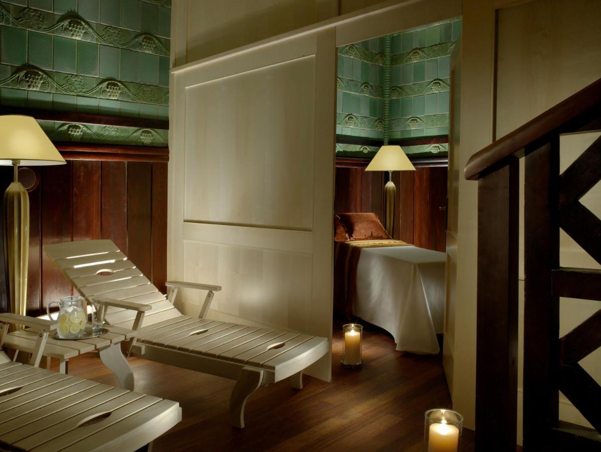 Art Deco Imperial Hotel photo