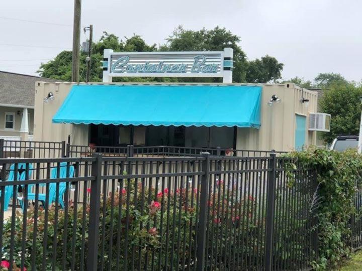 Peacock Motor Inn — photo 21