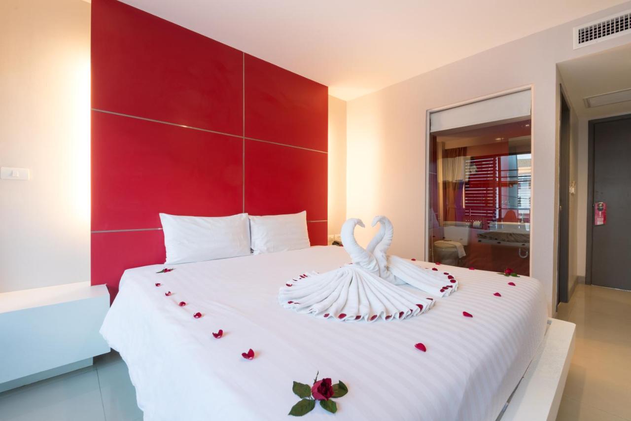 Alfresco Phuket Hotel - 4