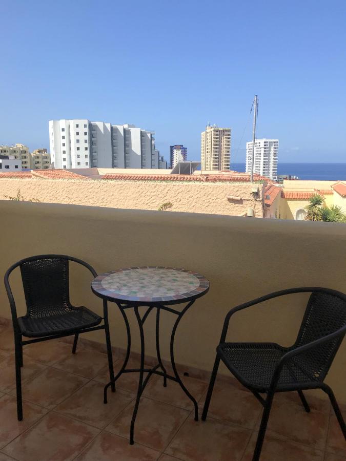 Apartment Piscina y Playa es Marina Palace!, Playa Paraiso ...
