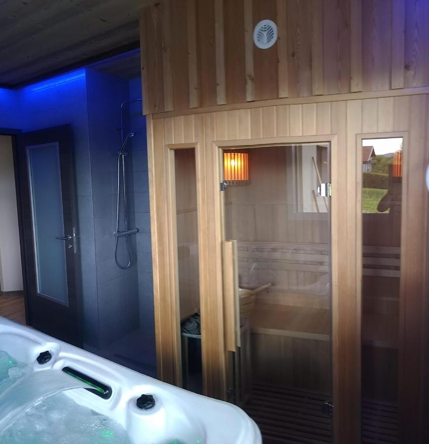 Les Charmes Du Lac Sauna Et Spa Gerardmer Updated 21 Prices