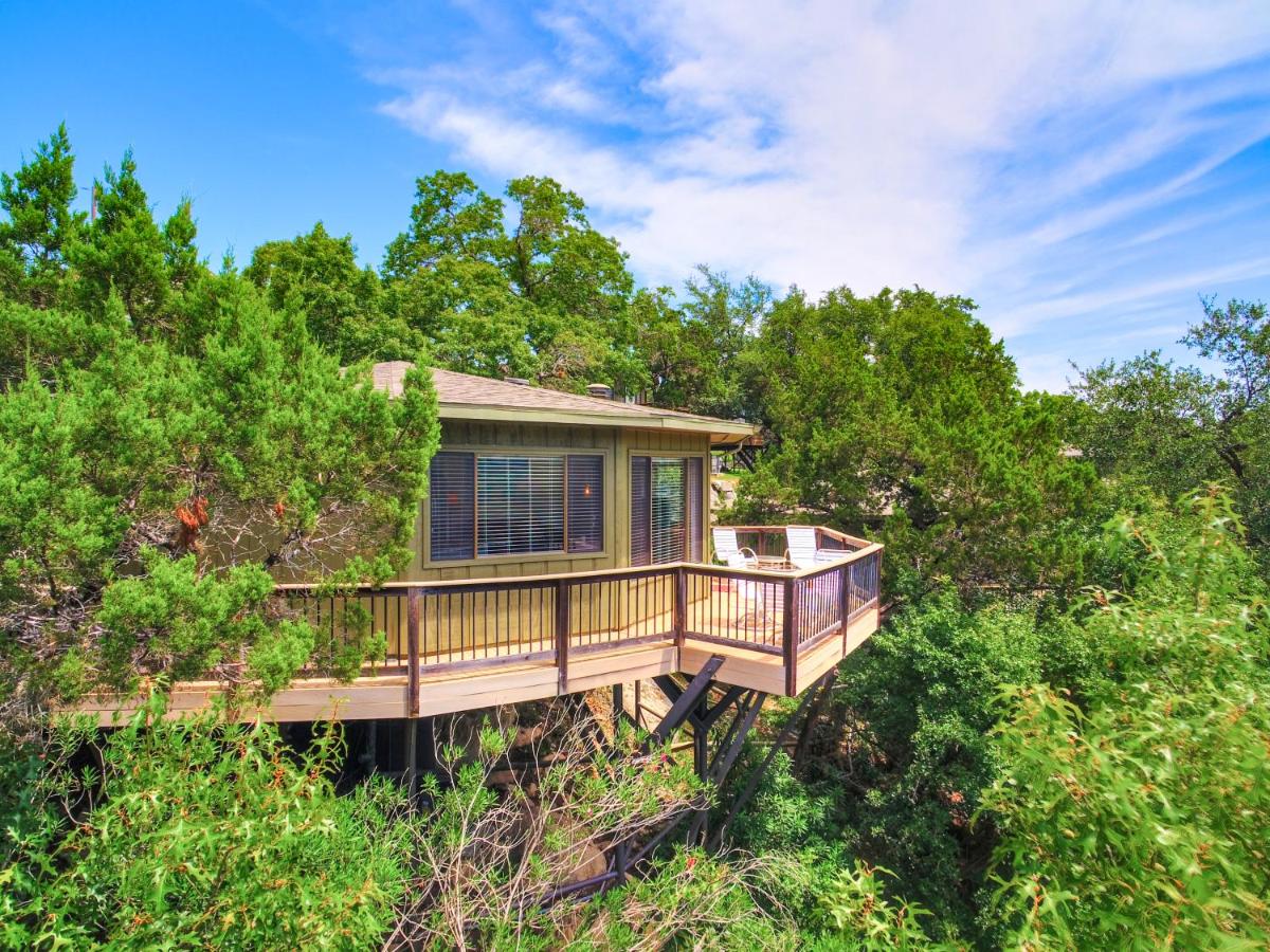 Lake Travis Tree Lodge — photo 13