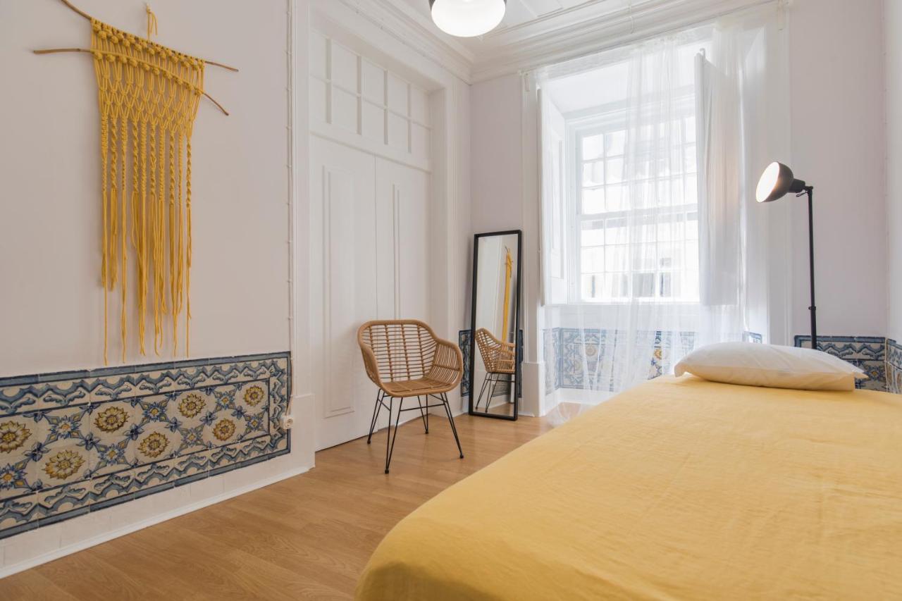 Blue Tiles in City Center - 2