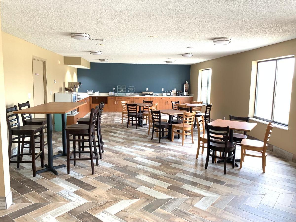 Bridgeport Inn — photo 10