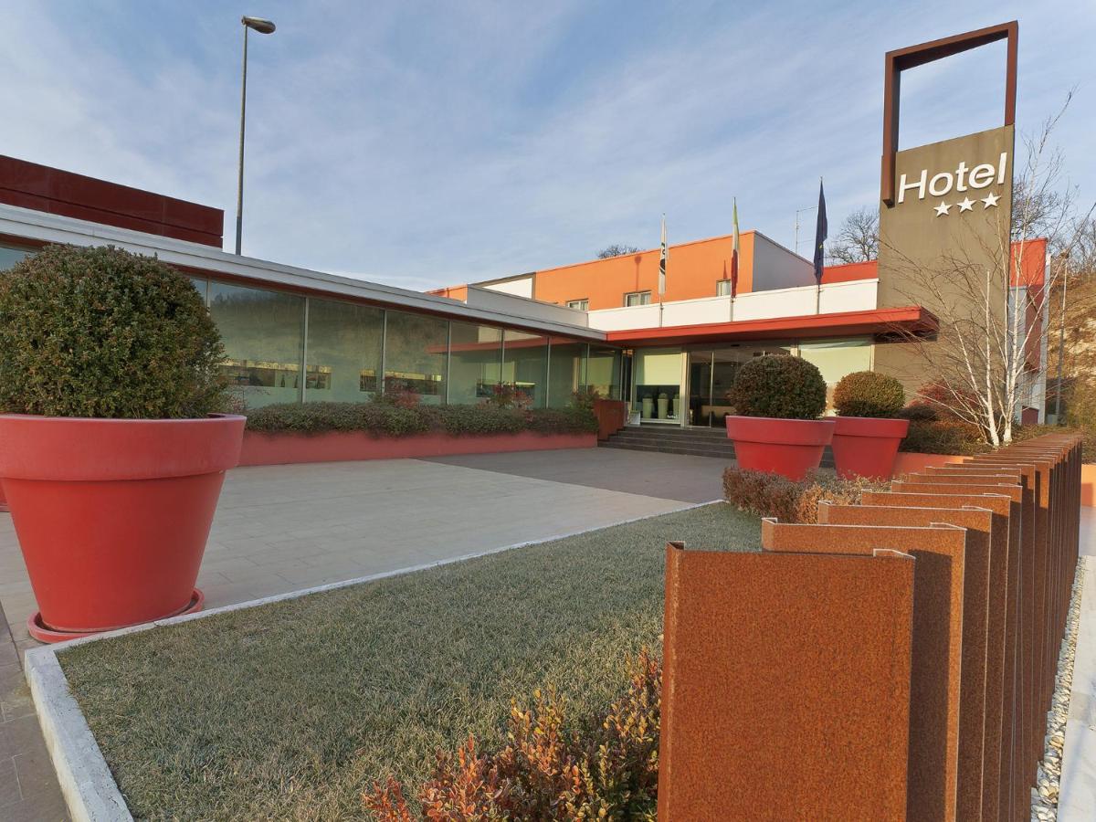 Hotel Cluentum photo