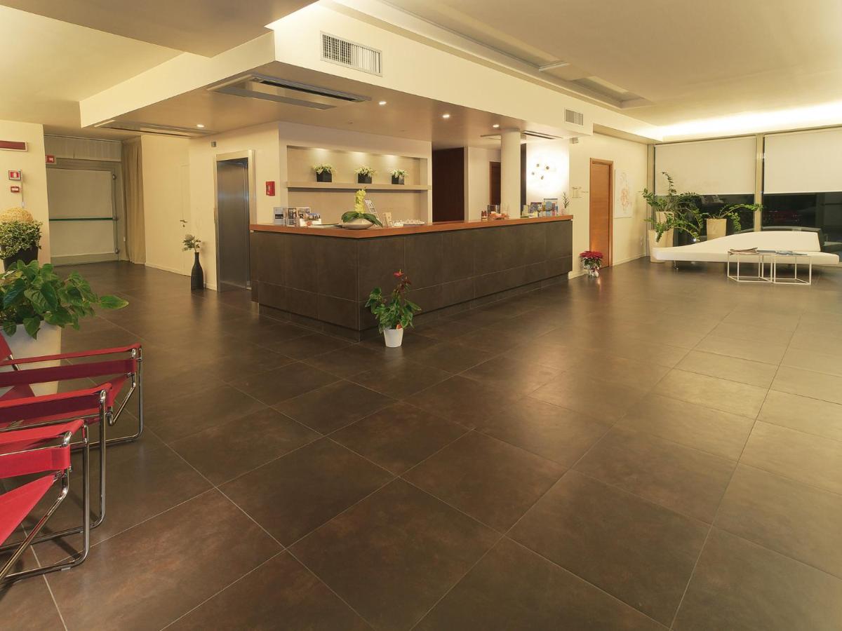 Hotel Cluentum photo