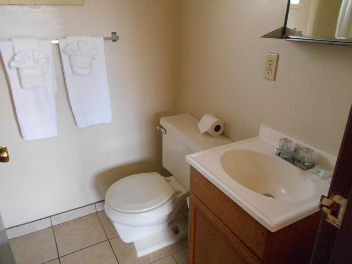 Victorian Inn — photo 24
