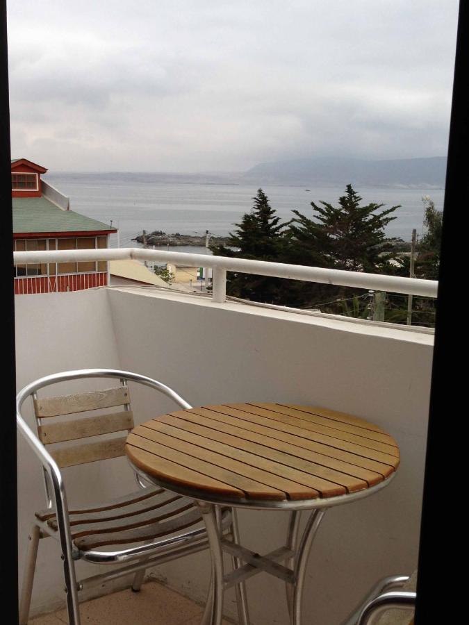 Beach: Hotel Blanco Encalada