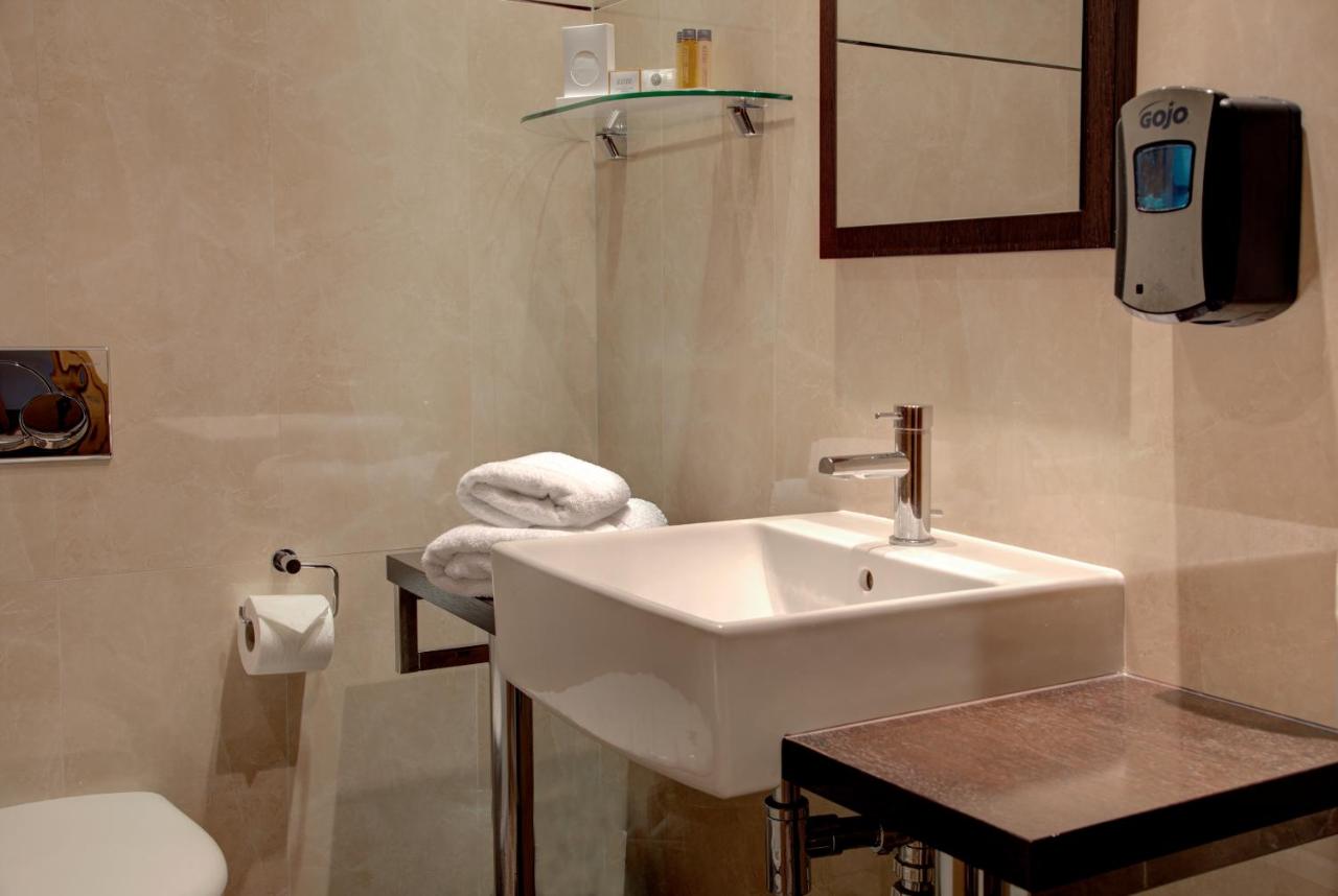 Best Western Homestead Court Hotel photo