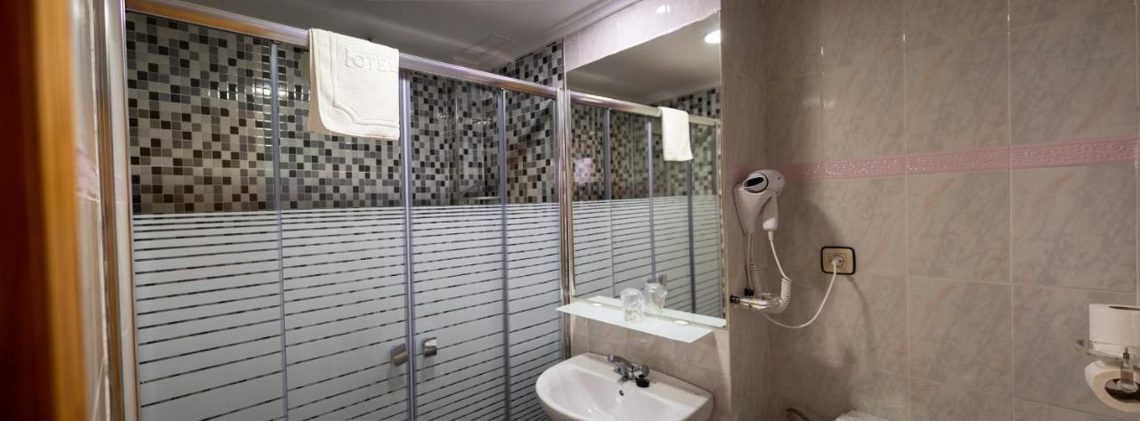 Hotel Quino (España Guardamar del Segura) - Booking.com