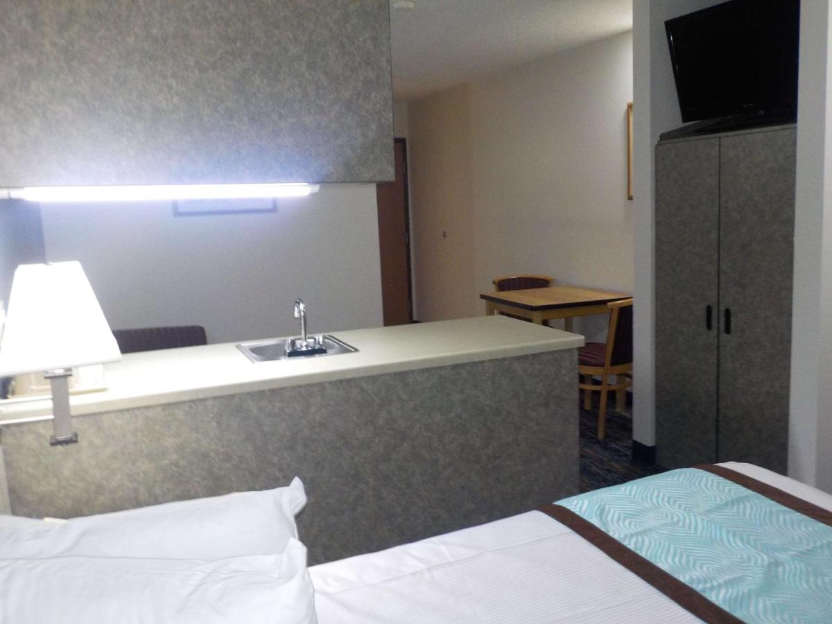 MJ INN and SUITES — photo 15