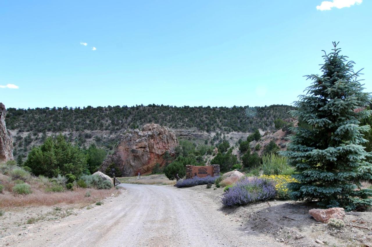 Hidden Canyon Retreat — photo 11