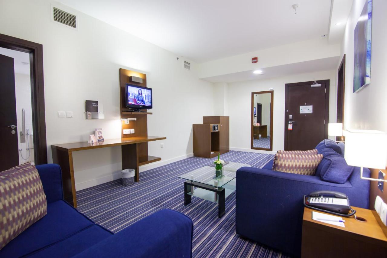 Holiday Bahrain Hotel photo