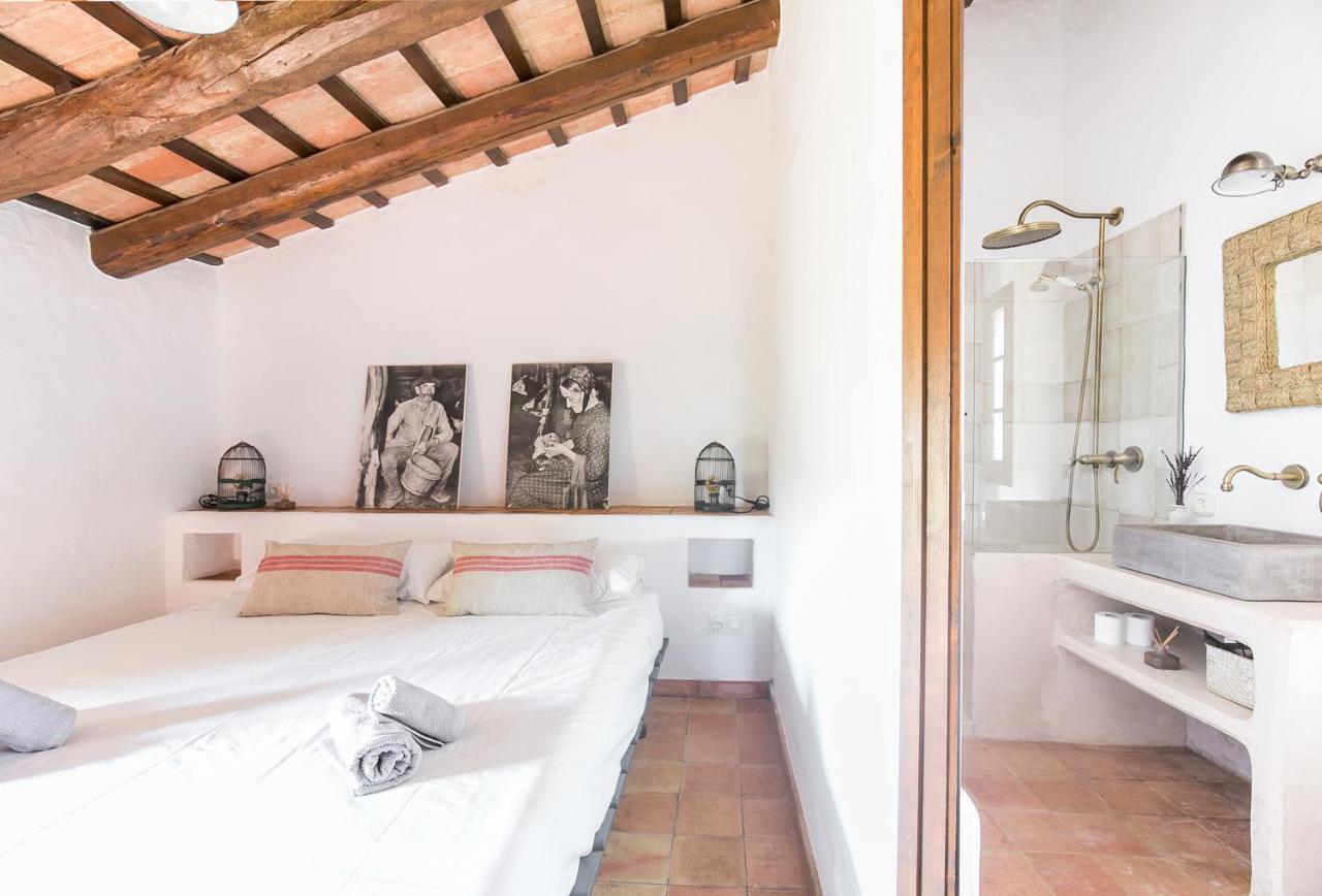 Ca LAgutzil, Casa Rural con piscina y jardín privados, con ...