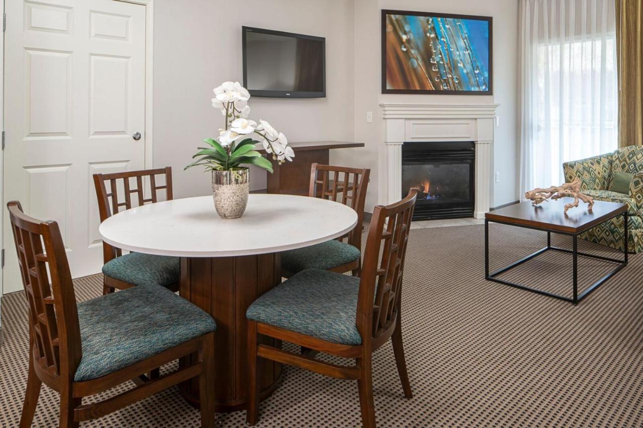 Tahiti All-Suite Resort — photo 10