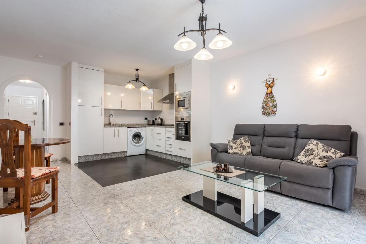 Los Cristianos 1 bed Victoria Court, Los Cristianos ...