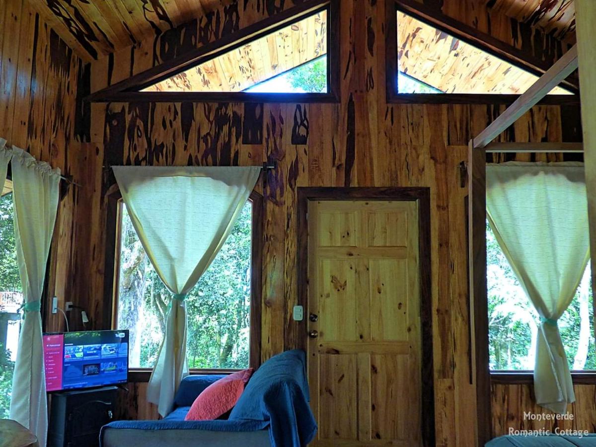 Monteverde Romantic Cottage photo