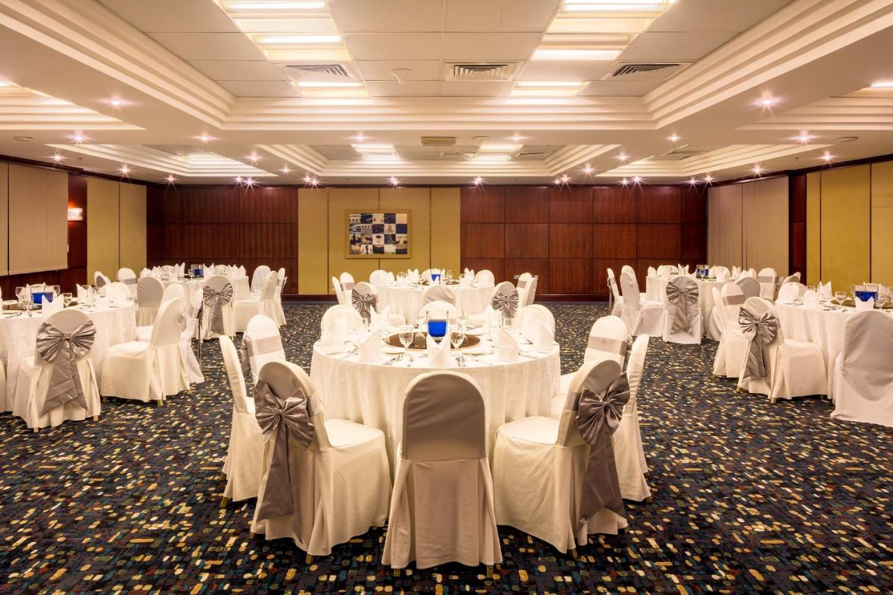 Coral Dubai Deira Hotel photo