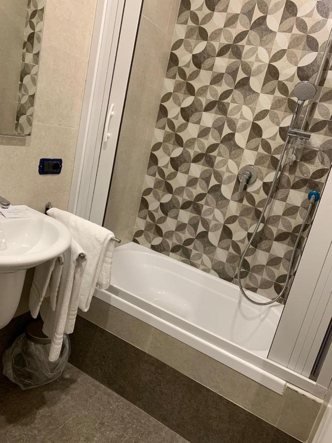Hotel Chic photo