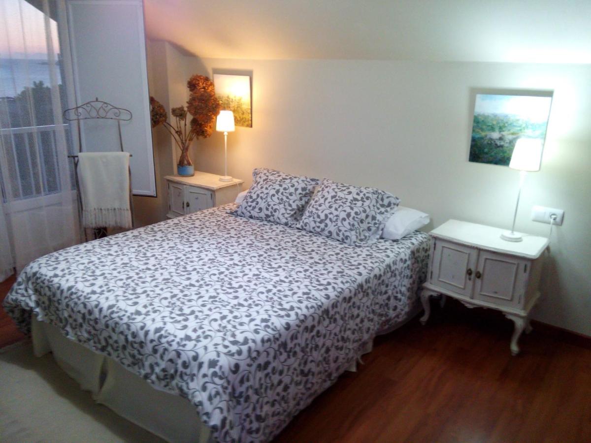 Homestay Alojamiento en Aguiño a 200 metros de la playa ...