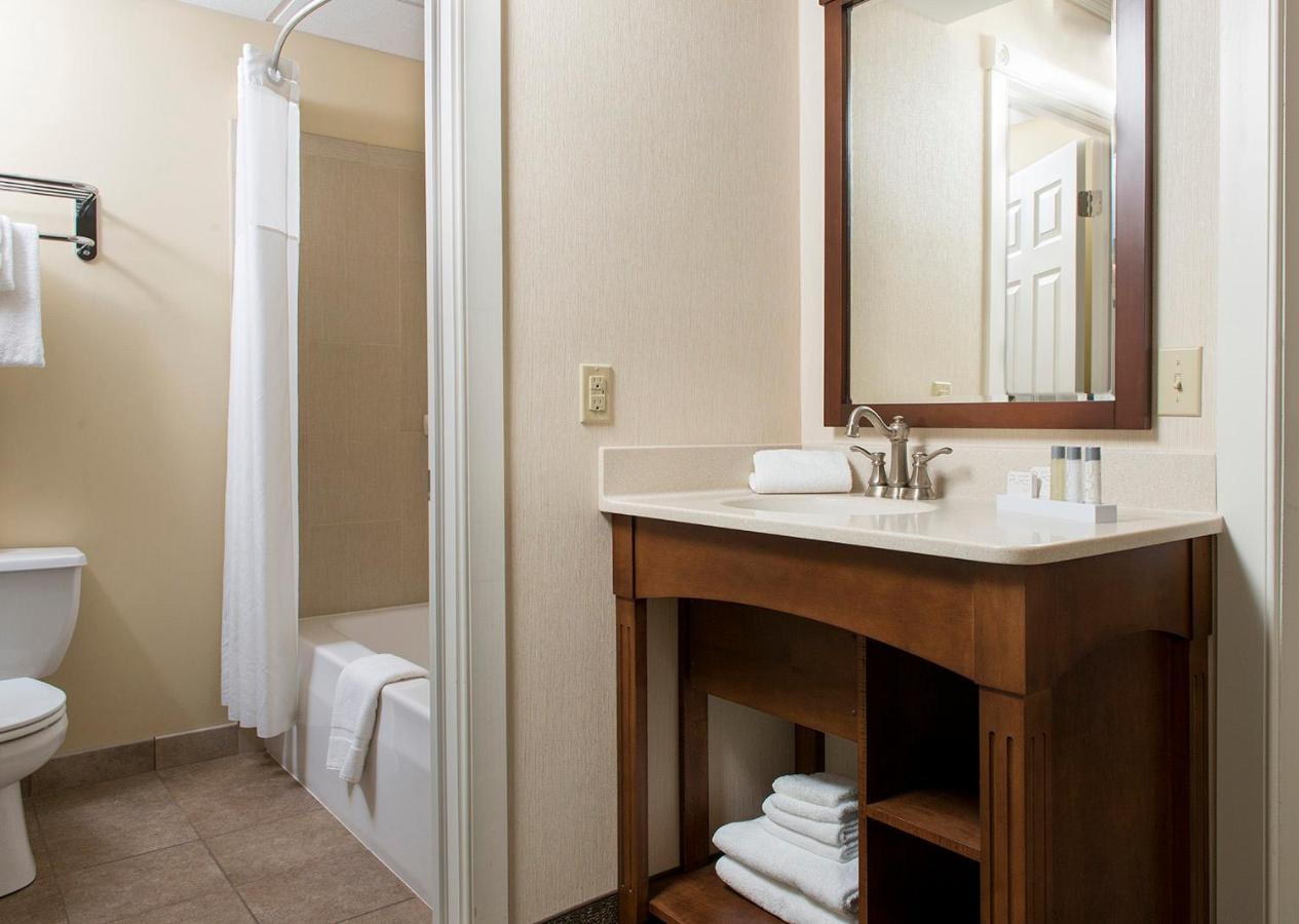 Bird-in-Hand Family Inn — photo 3