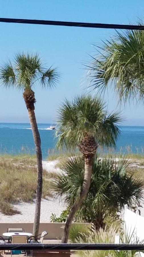 Johns Pass Beach Motel - Treasure Island Beach — photo 14