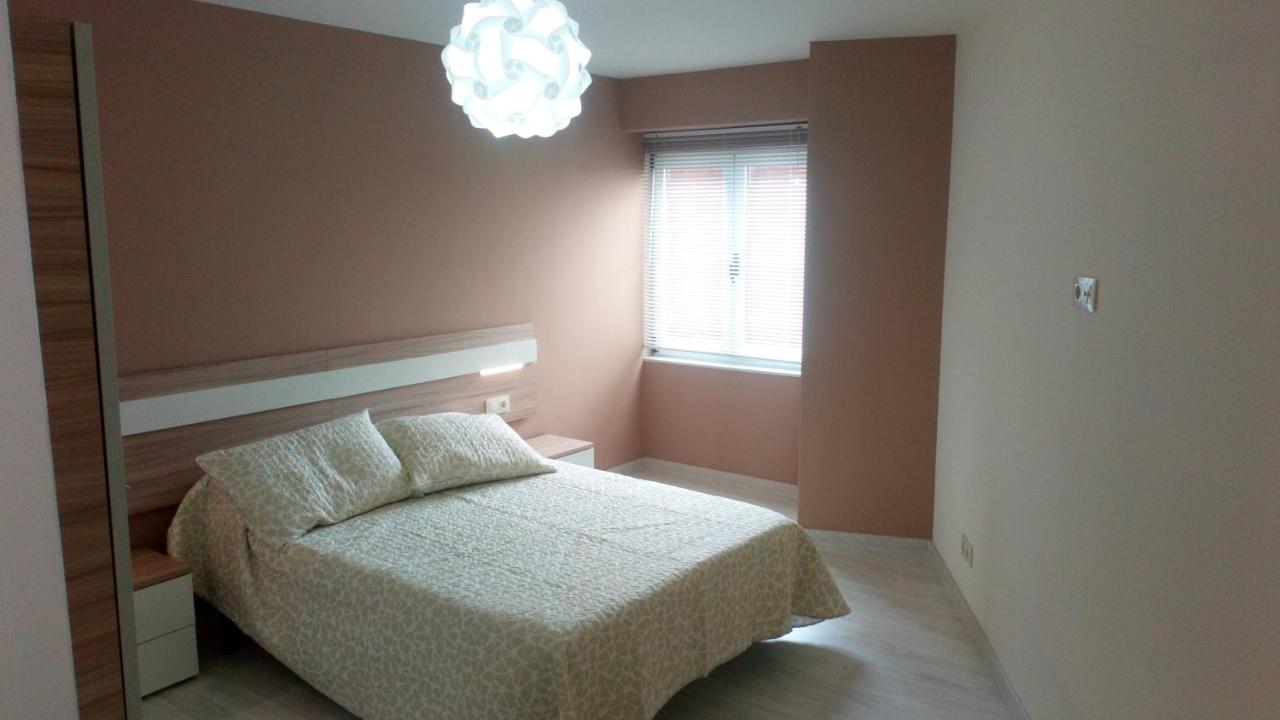 APARTAMENTO BRAÑAS, Santiago de Compostela, Spain - Booking.com