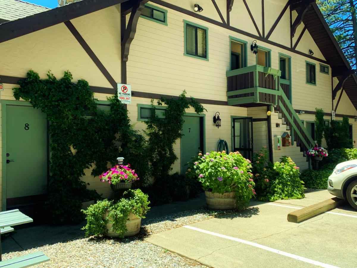 The North Shore Inn — photo 15